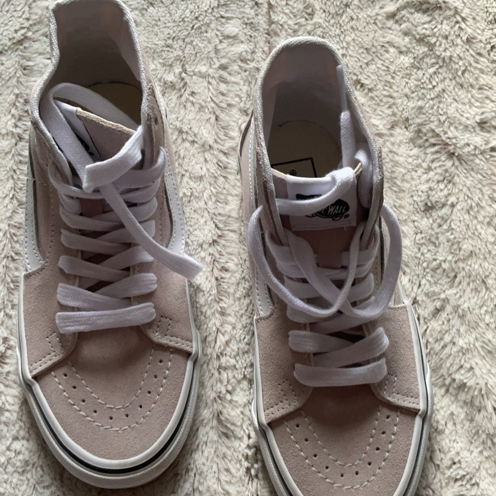 Vans Women's Light Pink High-Top Sneakers  new w out tags.